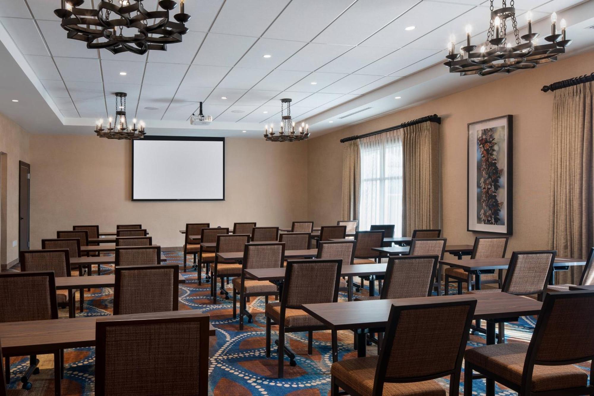 Residence Inn By Marriott Santa Barbara Goleta Buitenkant foto