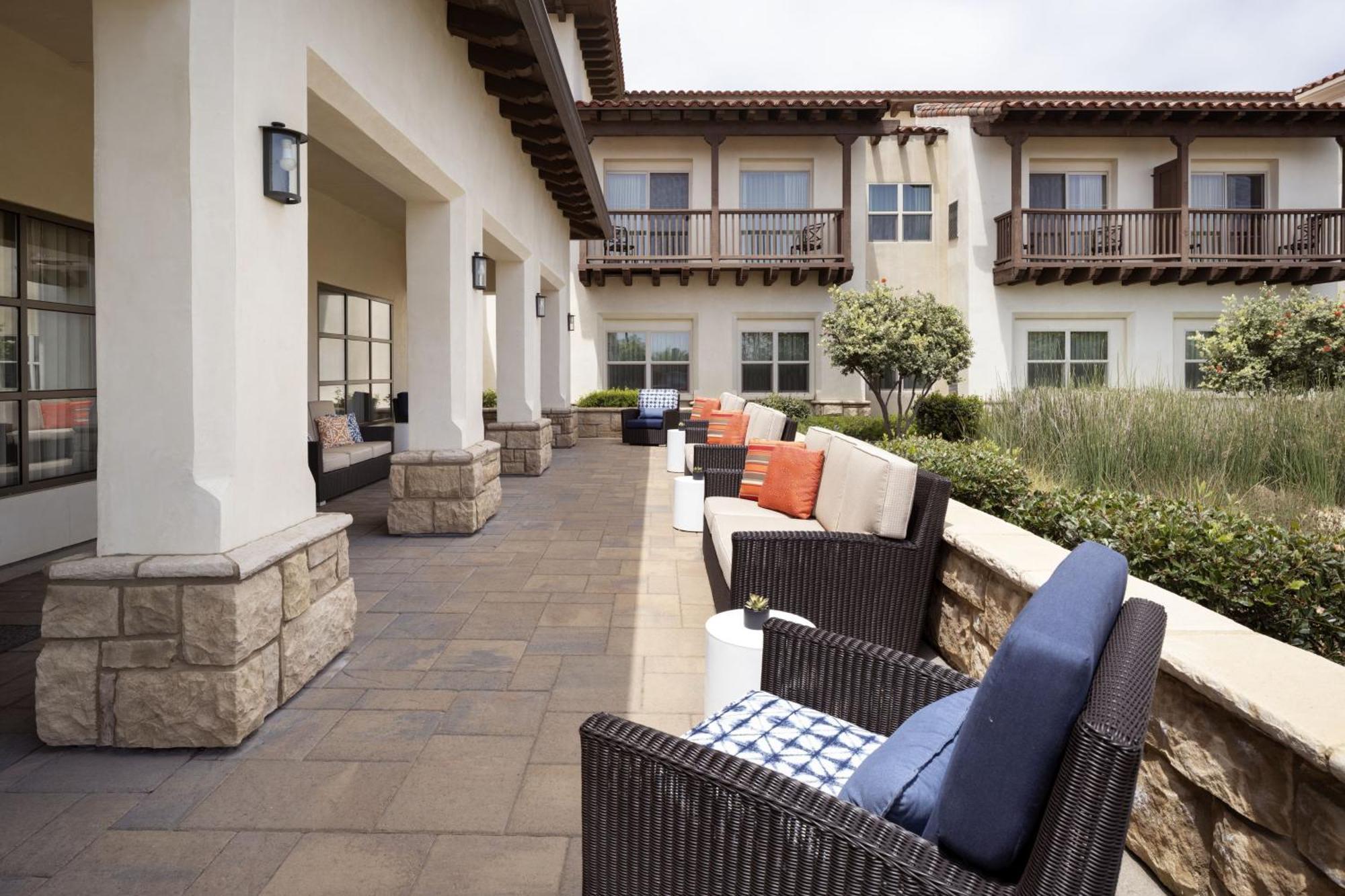 Residence Inn By Marriott Santa Barbara Goleta Buitenkant foto
