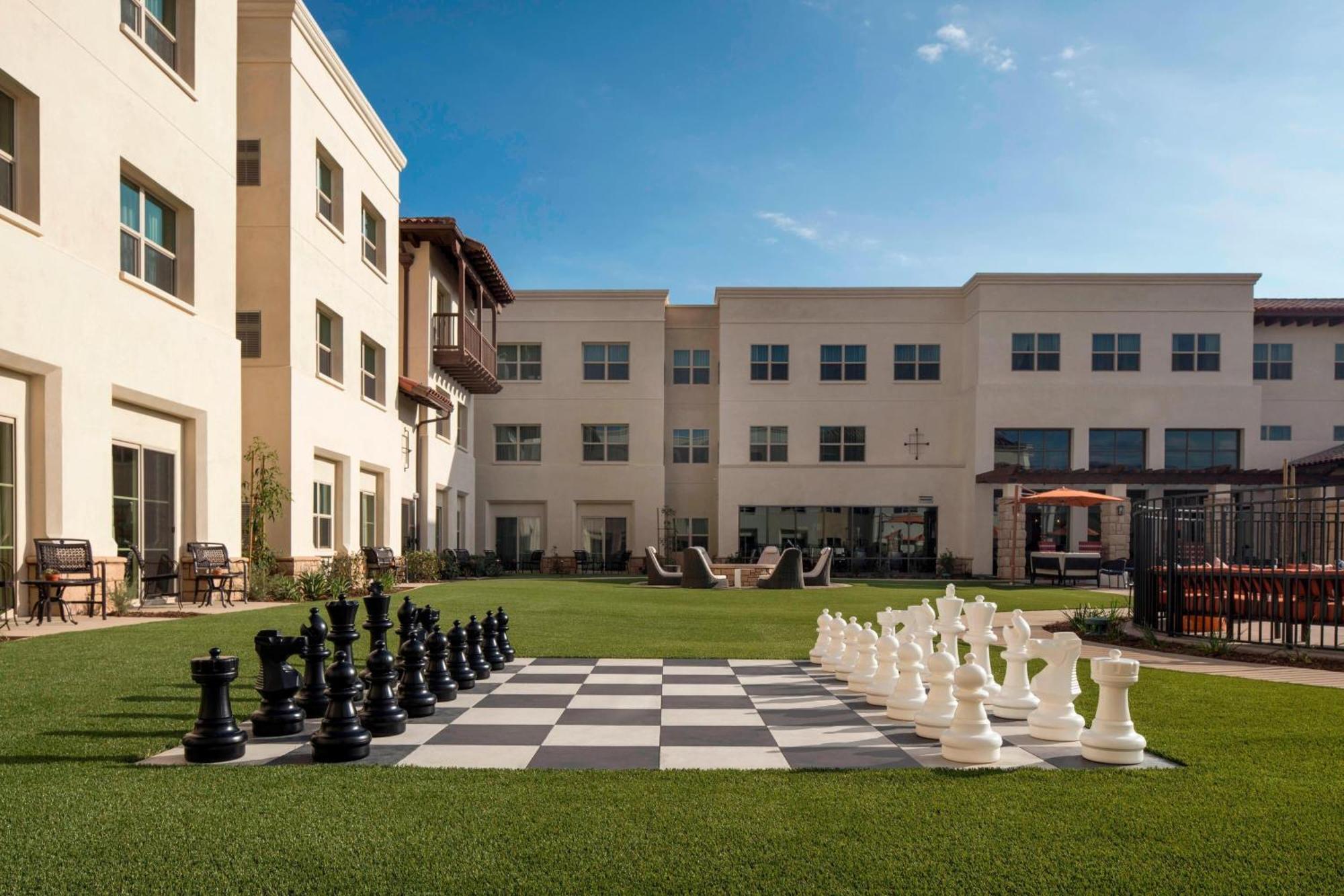 Residence Inn By Marriott Santa Barbara Goleta Buitenkant foto